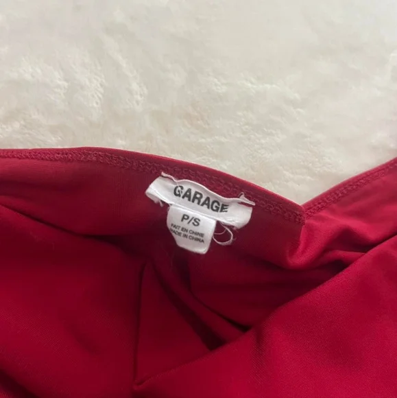 Garage Off-Shoulder Women's Top - Picture 2 of 2